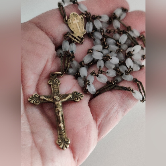 Antique Catholic Brass Rosary - Picture 14 of 15